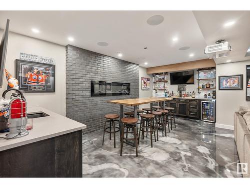 3725 Parker Co Sw, Edmonton, AB - Indoor Photo Showing Dining Room