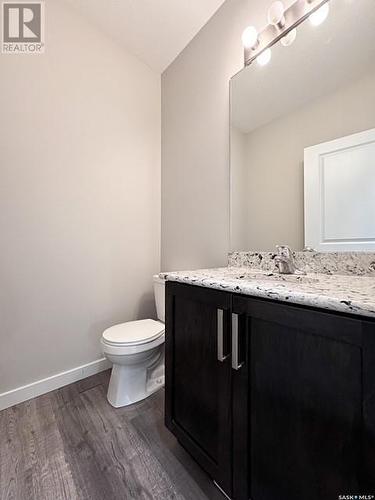 525 Douglas Drive, Swift Current, SK - Indoor Photo Showing Bathroom