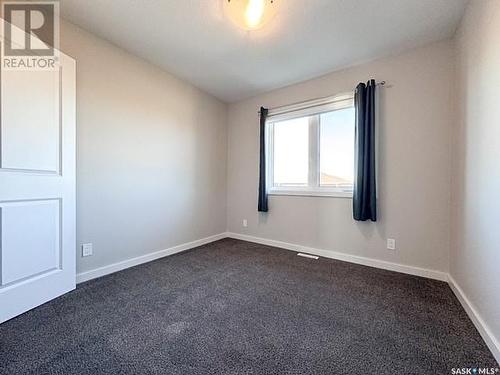 525 Douglas Drive, Swift Current, SK - Indoor Photo Showing Other Room