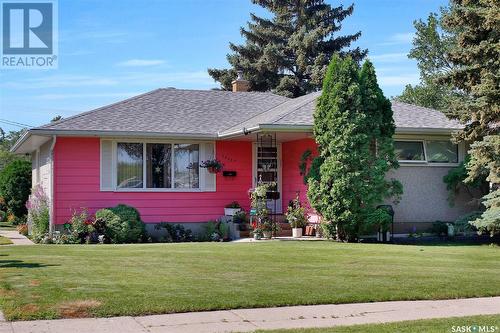 3515 6Th Avenue N, Regina, SK - Outdoor