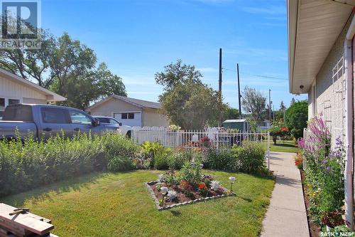 3515 6Th Avenue N, Regina, SK - Outdoor