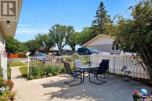 3515 6Th Avenue N, Regina, SK - Outdoor