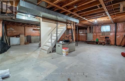 15 Ashcroft Drive, Hamilton, ON - Indoor Photo Showing Basement