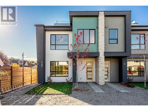 747 Patterson Avenue Unit# 2, Kelowna, BC - Outdoor With Facade