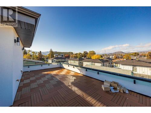 747 Patterson Avenue Unit# 2, Kelowna, BC - Outdoor With Body Of Water