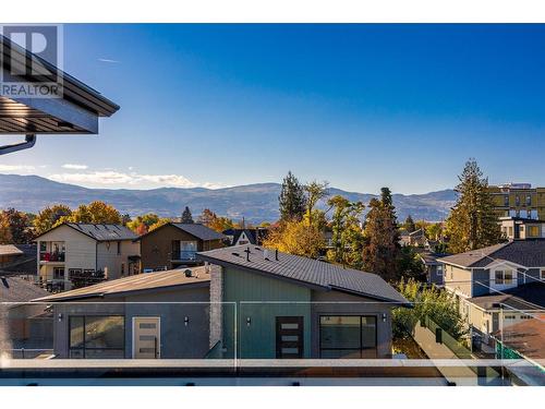 747 Patterson Avenue Unit# 2, Kelowna, BC - Outdoor With View