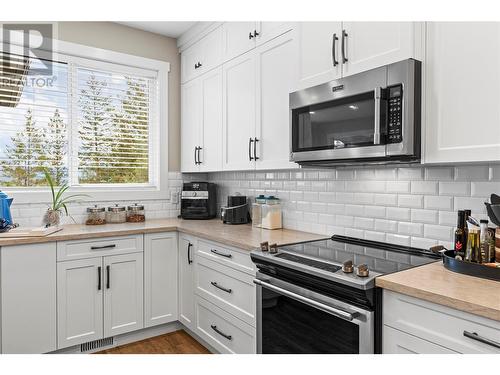 260 Terry Road, Enderby, BC - Indoor Photo Showing Kitchen With Upgraded Kitchen