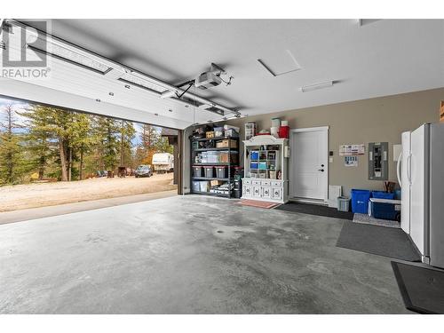 260 Terry Road, Enderby, BC - Indoor Photo Showing Garage