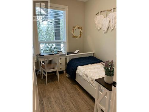 260 Terry Road, Enderby, BC - Indoor Photo Showing Bedroom