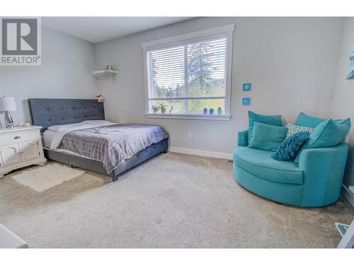 2380 15 Avenue Se, Salmon Arm, BC - Indoor Photo Showing Bedroom