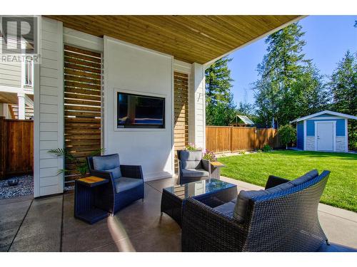 2380 15 Avenue Se, Salmon Arm, BC - Outdoor With Deck Patio Veranda With Exterior