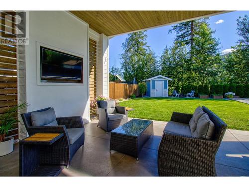 2380 15 Avenue Se, Salmon Arm, BC - Outdoor With Deck Patio Veranda With Exterior