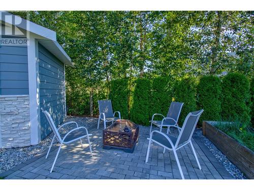 2380 15 Avenue Se, Salmon Arm, BC - Outdoor With Deck Patio Veranda