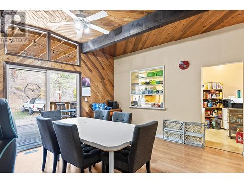 605 Dell Road, Kelowna, BC - Indoor Photo Showing Dining Room