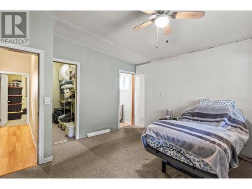 605 Dell Road, Kelowna, BC - Indoor Photo Showing Bedroom