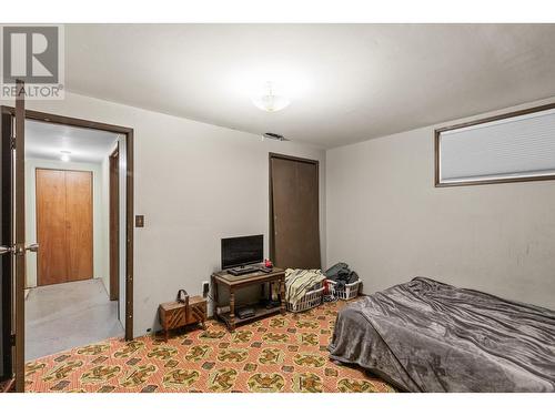 605 Dell Road, Kelowna, BC - Indoor Photo Showing Bedroom