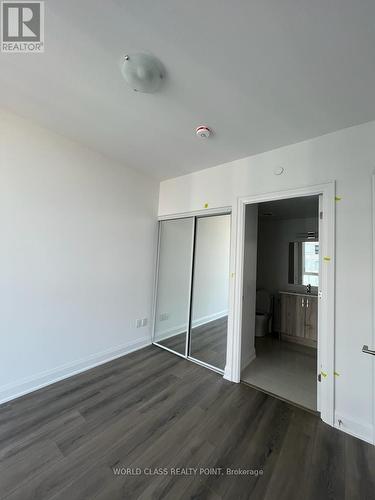 1511 - 20 Gatineau Drive, Vaughan, ON - Indoor Photo Showing Other Room