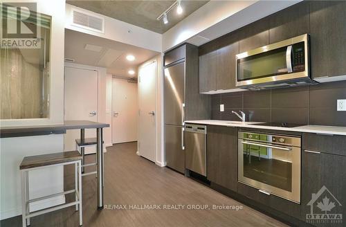 1209 - 105 Champagne Avenue S, Ottawa, ON - Indoor Photo Showing Kitchen With Stainless Steel Kitchen