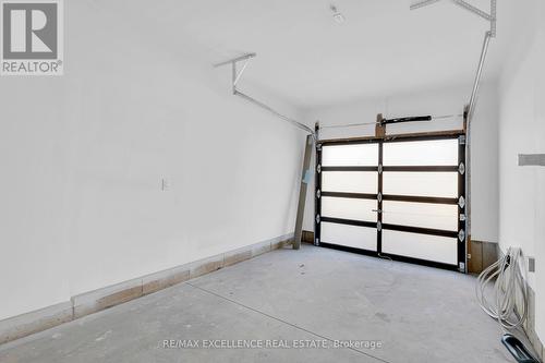 144 Cole Terrace, Woodstock, ON - Indoor Photo Showing Garage