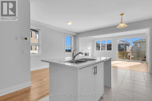 144 Cole Terrace, Woodstock, ON - Indoor Photo Showing Kitchen With Double Sink