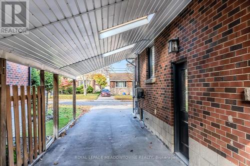 319 East 16Th Street, Hamilton, ON - Outdoor With Exterior