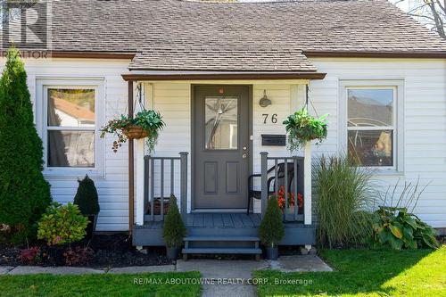 76 Sixth Avenue, Brantford, ON - Outdoor With Facade