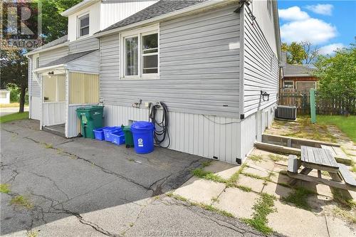 345 Poplar Street Unit# 3, Sudbury, ON - Outdoor With Exterior