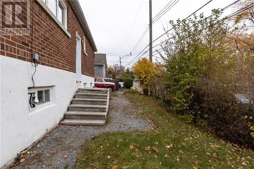 281 Kingsmount Boulevard, Sudbury, ON - Outdoor