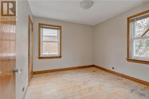 281 Kingsmount Boulevard, Sudbury, ON - Indoor Photo Showing Other Room