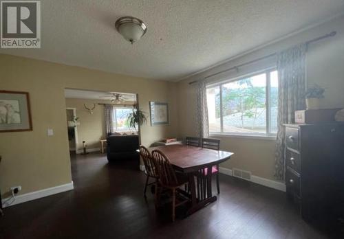 8503 72Nd Avenue, Osoyoos, BC - Indoor Photo Showing Dining Room