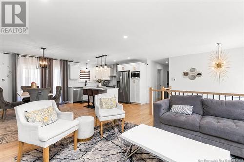 27 Luxor Drive, Riverview, NB - Indoor Photo Showing Living Room