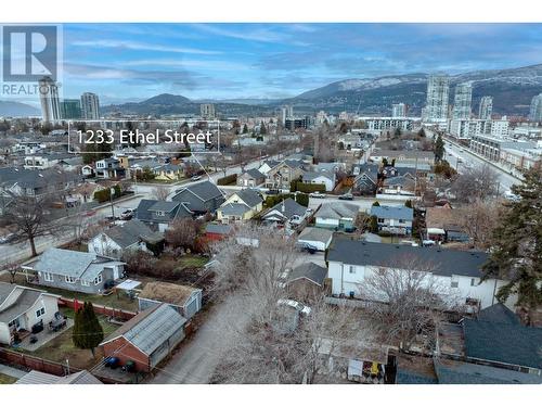 1233 Ethel Street, Kelowna, BC - Outdoor With View