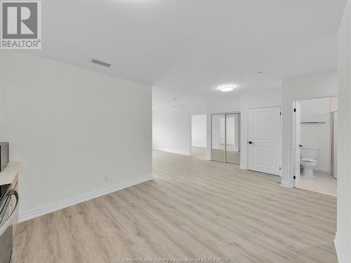 7337 Meo Boulevard Unit# 415, Lasalle, ON - Indoor Photo Showing Other Room