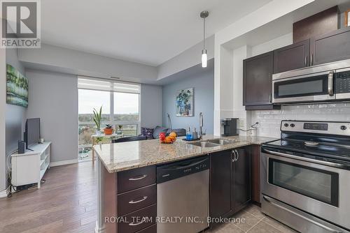 905 - 7730 Kipling Avenue, Vaughan, ON - Indoor Photo Showing Kitchen With Double Sink