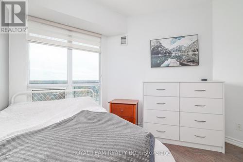 905 - 7730 Kipling Avenue, Vaughan, ON - Indoor Photo Showing Bedroom