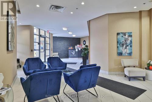 905 - 7730 Kipling Avenue, Vaughan, ON - Indoor