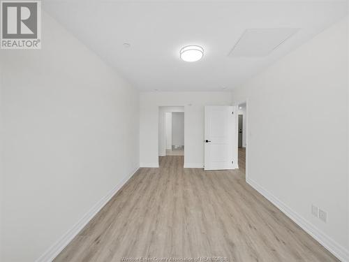 7337 Meo Boulevard Unit# 415, Lasalle, ON - Indoor Photo Showing Other Room