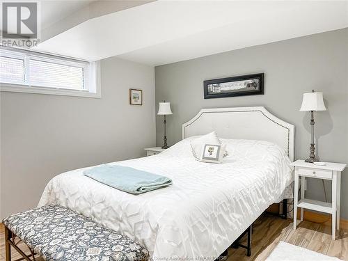 140 Heritage Rd, Kingsville, ON - Indoor Photo Showing Bedroom