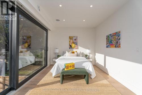 40 Sixth Street, Toronto, ON - Indoor Photo Showing Bedroom