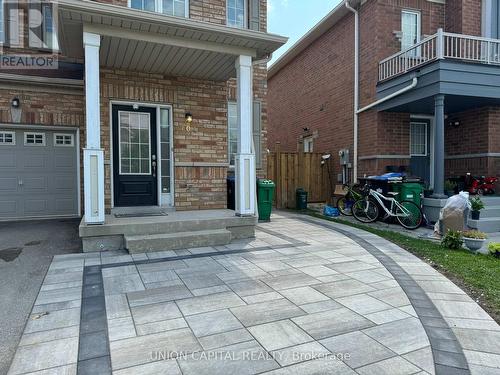 704 Courtney Valley Road, Mississauga, ON - Outdoor