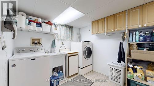 31 Brisco Street, Brampton, ON - Indoor Photo Showing Laundry Room