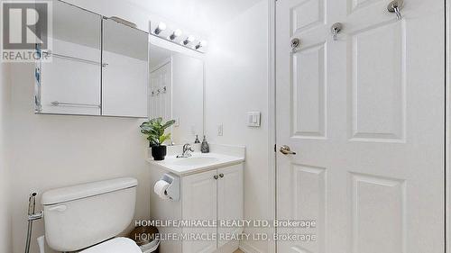 Ph311 - 18 Valley Woods Road, Toronto, ON - Indoor Photo Showing Bathroom