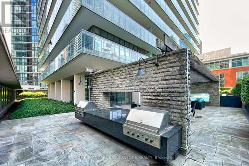 4404 - 33 Charles Street E, Toronto, ON - Outdoor