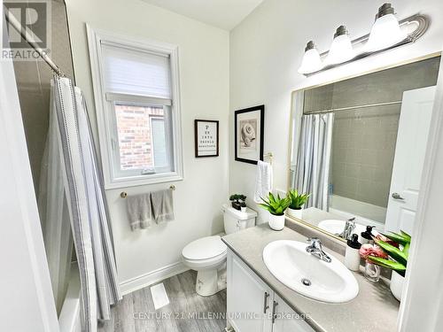 50 Seaton Crescent, Tillsonburg, ON - Indoor Photo Showing Bathroom