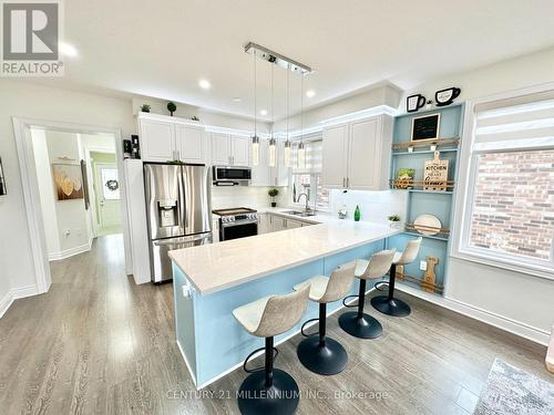 50 Seaton Crescent, Tillsonburg, ON - Indoor Photo Showing Kitchen With Stainless Steel Kitchen With Upgraded Kitchen