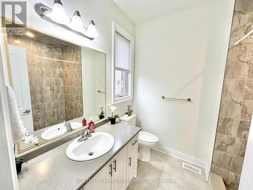 50 Seaton Crescent, Tillsonburg, ON - Indoor Photo Showing Bathroom