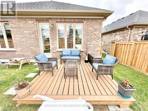 50 Seaton Crescent, Tillsonburg, ON - Outdoor With Deck Patio Veranda With Exterior