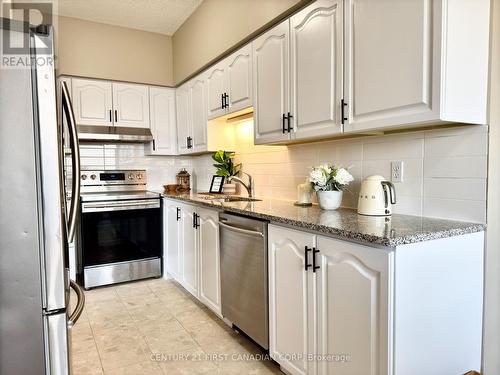 1203 - 744 Wonderland Road S, London, ON - Indoor Photo Showing Kitchen With Stainless Steel Kitchen With Upgraded Kitchen