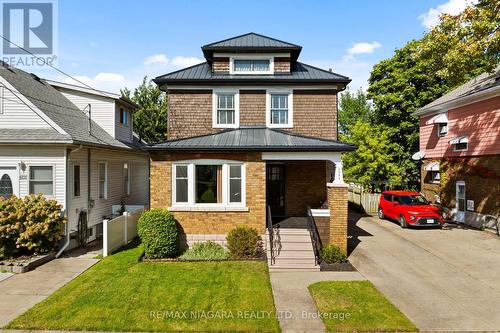 4985 Huron Street, Niagara Falls, ON - Outdoor With Facade