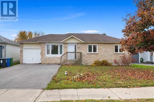 4 Mcgregor Court, Southgate, ON - Outdoor With Facade